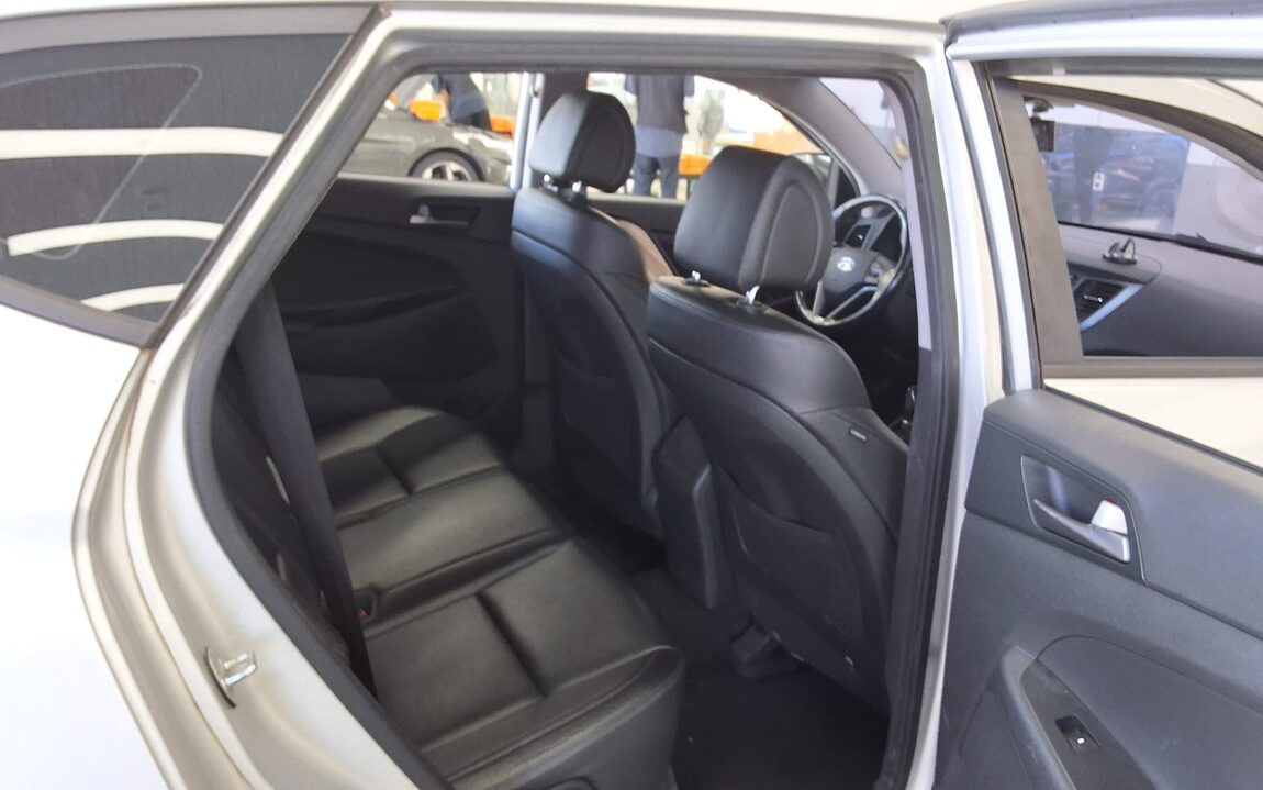 HYUNDAI ALL NEW TUCSON DIESEL R2.0 2WD SMART 2018 - zdjęcie 13