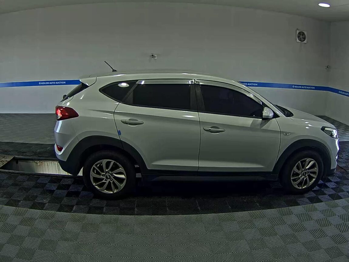 HYUNDAI ALL NEW TUCSON DIESEL R2.0 2WD SMART 2018 - zdjęcie 4