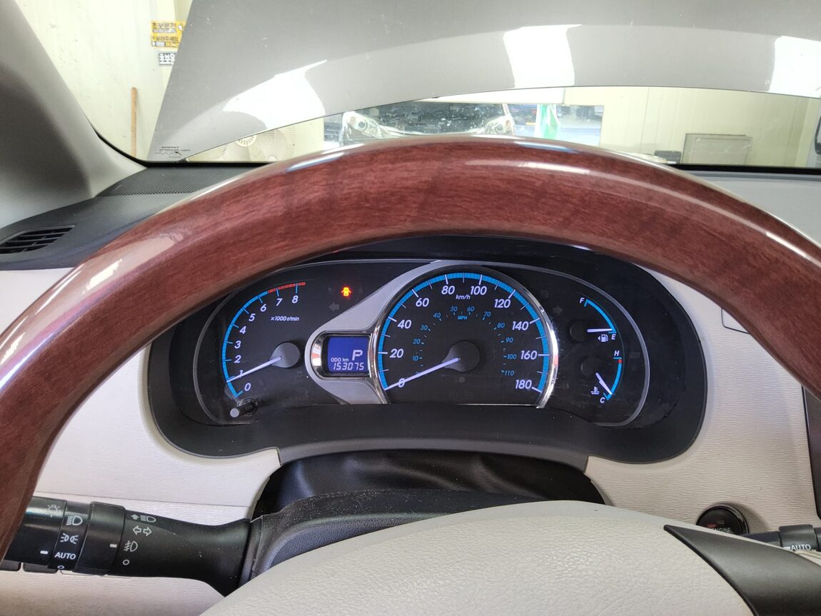 TOYOTA SIENNA (3RD GEN) 3.5 AWD 2014 - zdjęcie 9