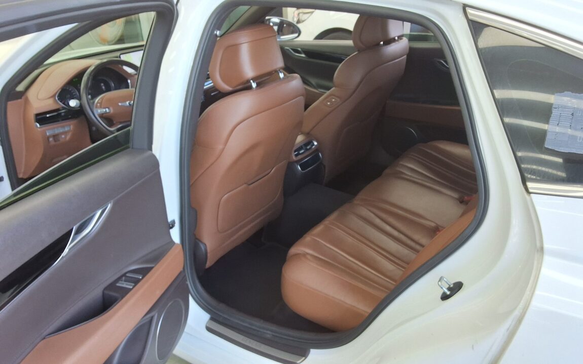 GENESIS THE ALL NEW G80 GASOLINE 2.5 2WD BASE MODEL 2021 - zdjęcie 12