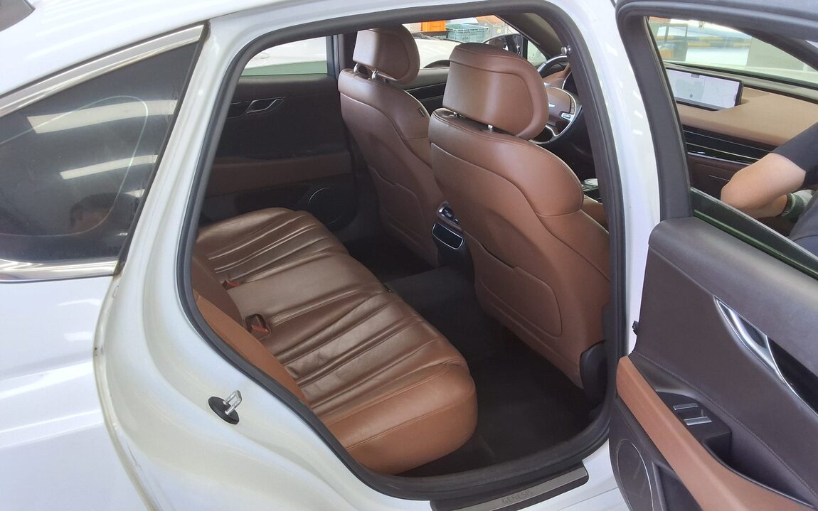 GENESIS THE ALL NEW G80 GASOLINE 2.5 2WD BASE MODEL 2021 - zdjęcie 13