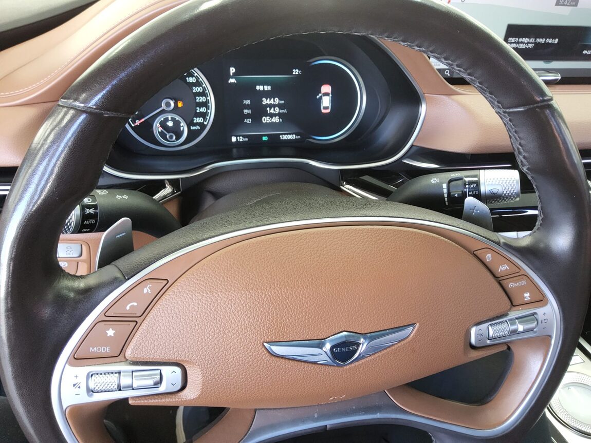 GENESIS THE ALL NEW G80 GASOLINE 2.5 2WD BASE MODEL 2021 - zdjęcie 17