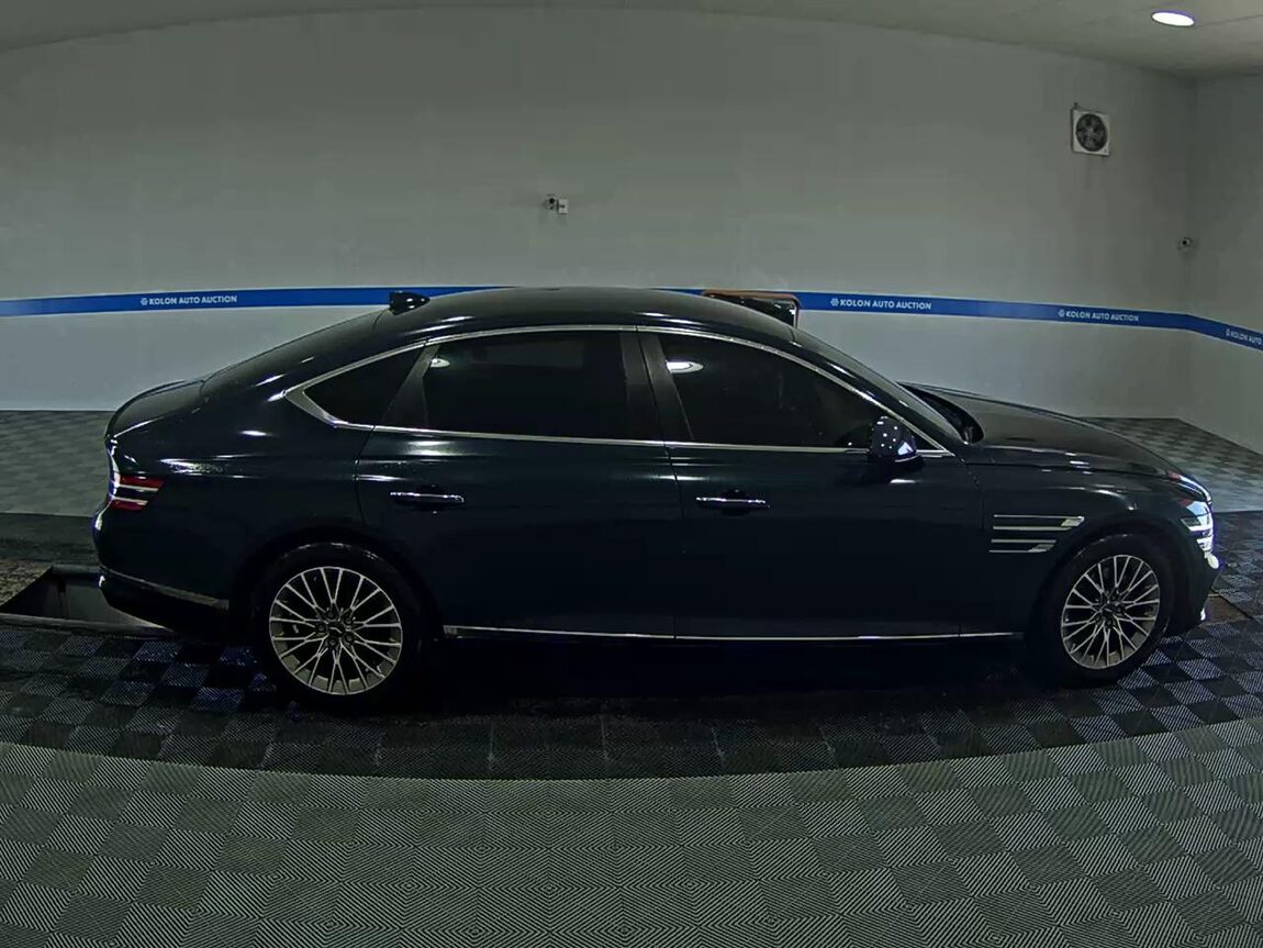 GENESIS THE ALL NEW G80 GASOLINE 2.5 2WD BASE MODEL 2021 - zdjęcie 4