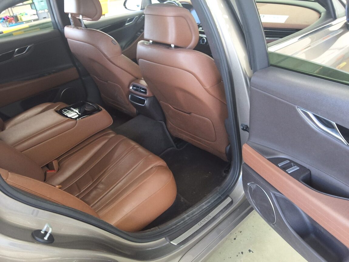 GENESIS THE ALL NEW G80 GASOLINE 2.5 2WD BASE MODEL 2021 - zdjęcie 14