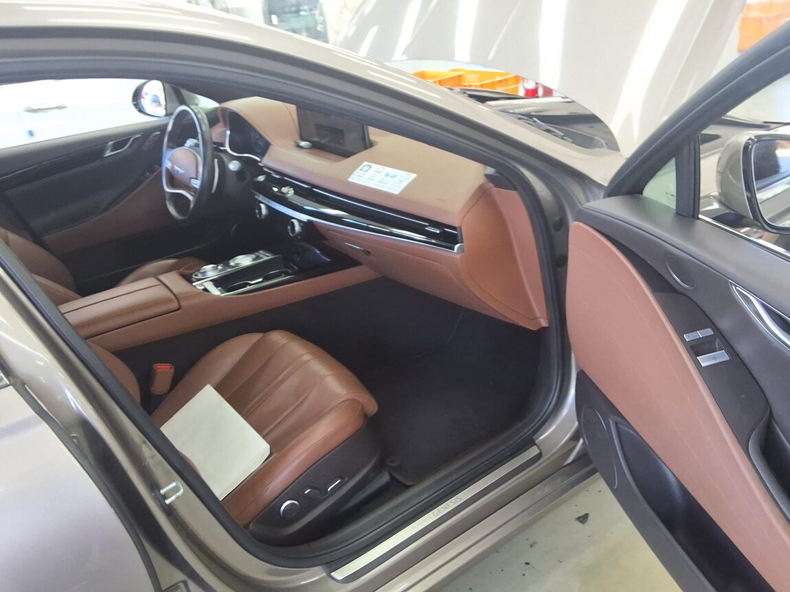 GENESIS THE ALL NEW G80 GASOLINE 2.5 2WD BASE MODEL 2021 - zdjęcie 15