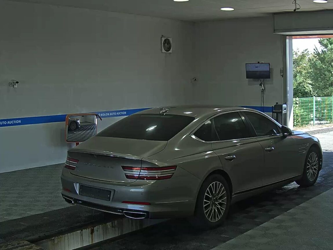 GENESIS THE ALL NEW G80 GASOLINE 2.5 2WD BASE MODEL 2021 - zdjęcie 5
