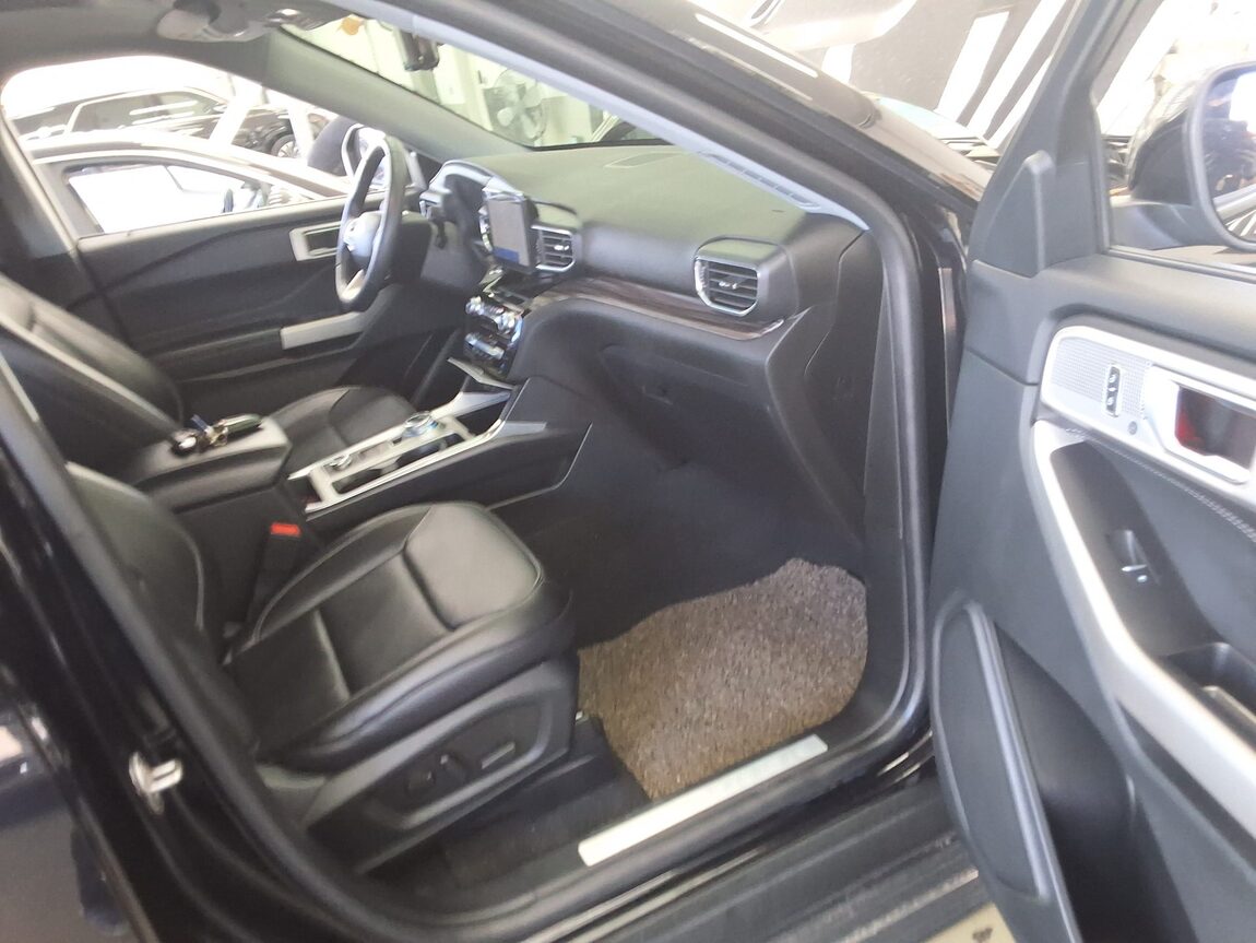 FORD EXPLORER (6TH GEN) 2.3 AWD LIMITED 2022 - zdjęcie 15