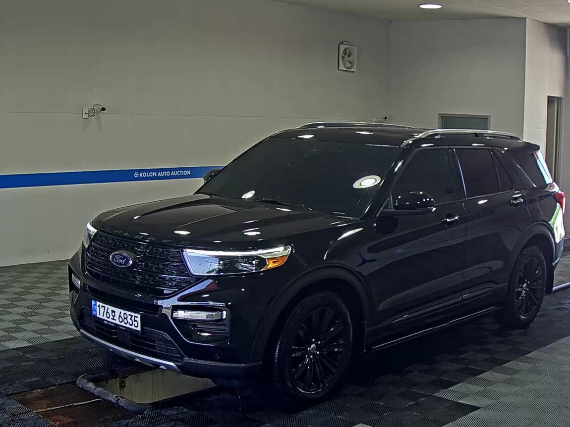 FORD EXPLORER (6TH GEN) 2.3 AWD LIMITED 2022 - zdjęcie 2