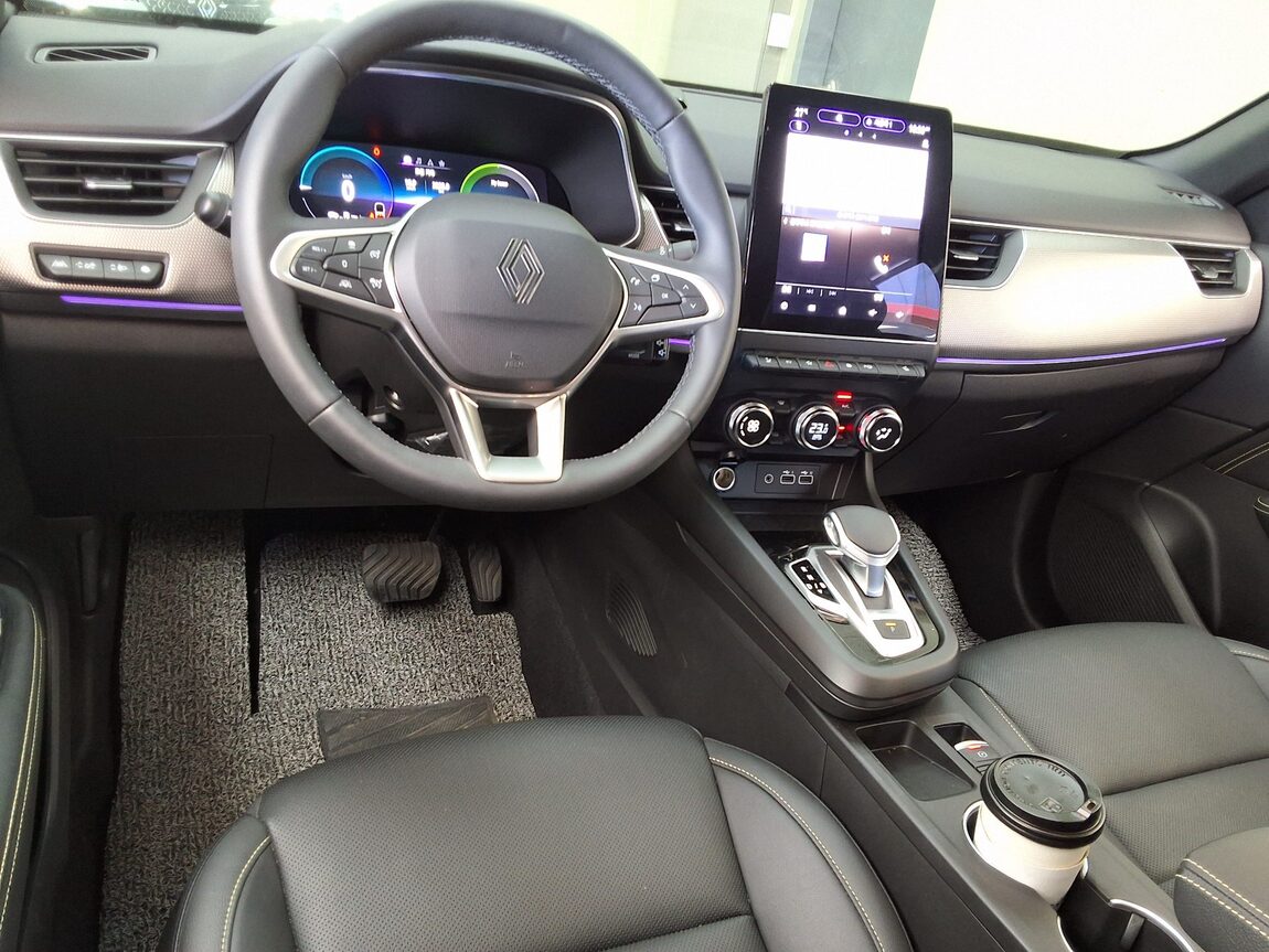 RENAULT (SAMSUNG) ARKANA HYBRID 1.6 GTe ICONIC 2025 - zdjęcie 12