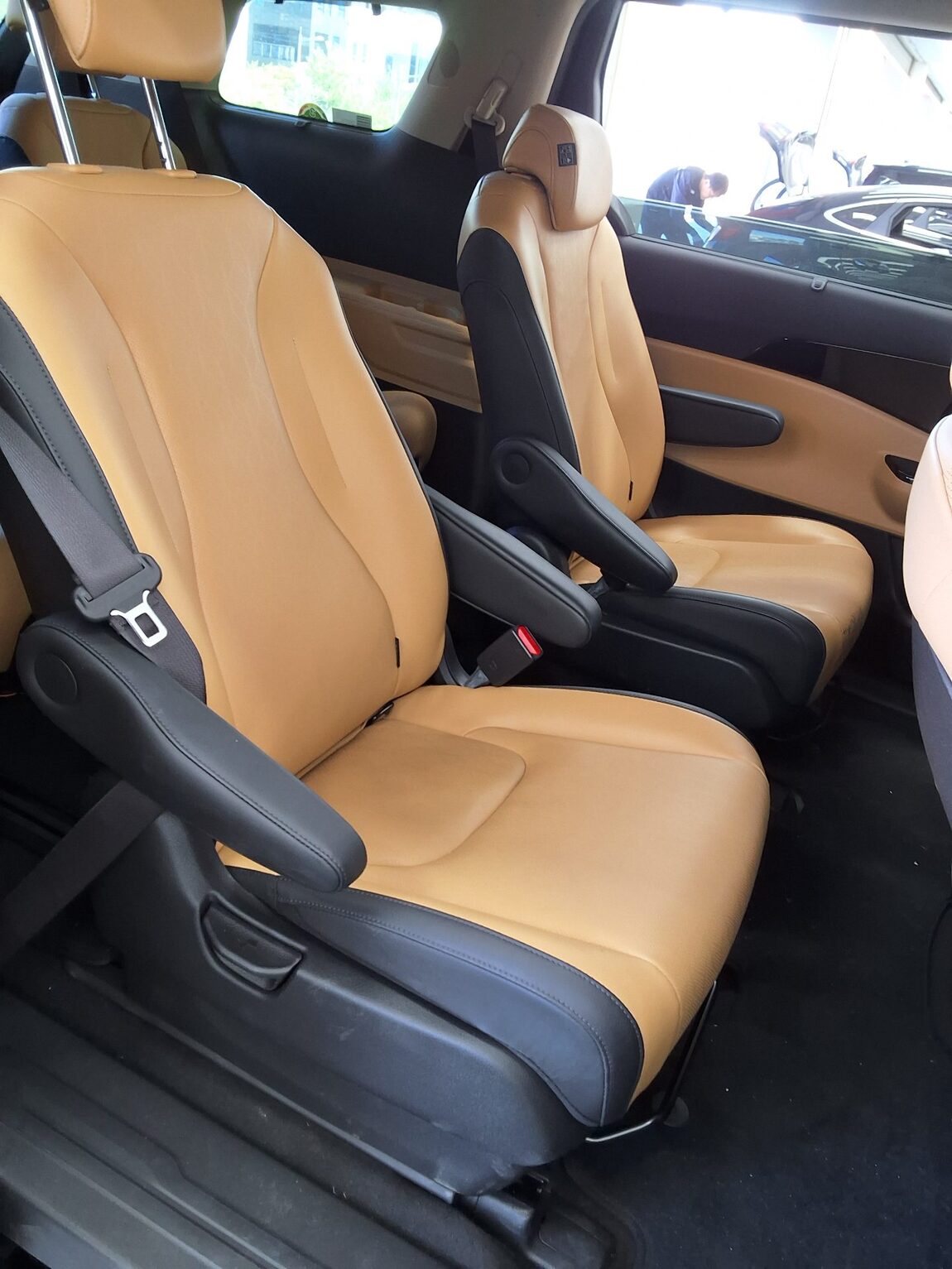 KIA NEW CARNIVAL (KA4) 9-SEATER DIESEL NOBLESSE 2023 - zdjęcie 13
