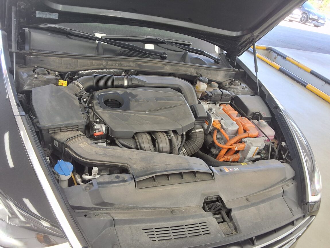 HYUNDAI SONATA (DN8) HYBRID 2.0 HEV MODERN 2022 - zdjęcie 19