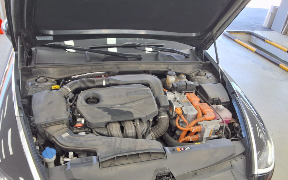 HYUNDAI SONATA (DN8) HYBRID 2.0 HEV MODERN 2022 - zdjęcie 21