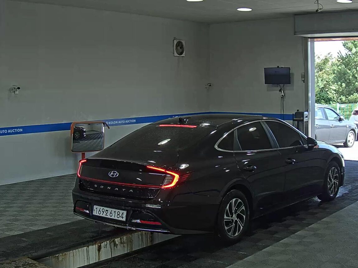HYUNDAI SONATA (DN8) HYBRID 2.0 HEV MODERN 2022 - zdjęcie 5