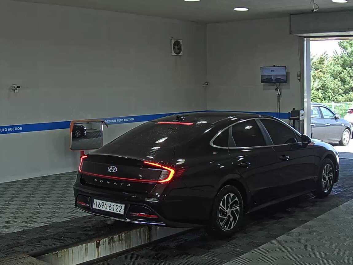 HYUNDAI SONATA (DN8) HYBRID 2.0 HEV MODERN 2022 - zdjęcie 5