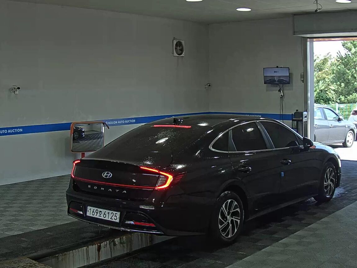 HYUNDAI SONATA (DN8) HYBRID 2.0 HEV MODERN 2022 - zdjęcie 5