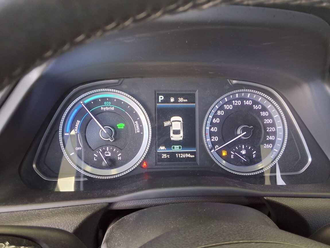 HYUNDAI SONATA (DN8) HYBRID 2.0 HEV MODERN 2022 - zdjęcie 9