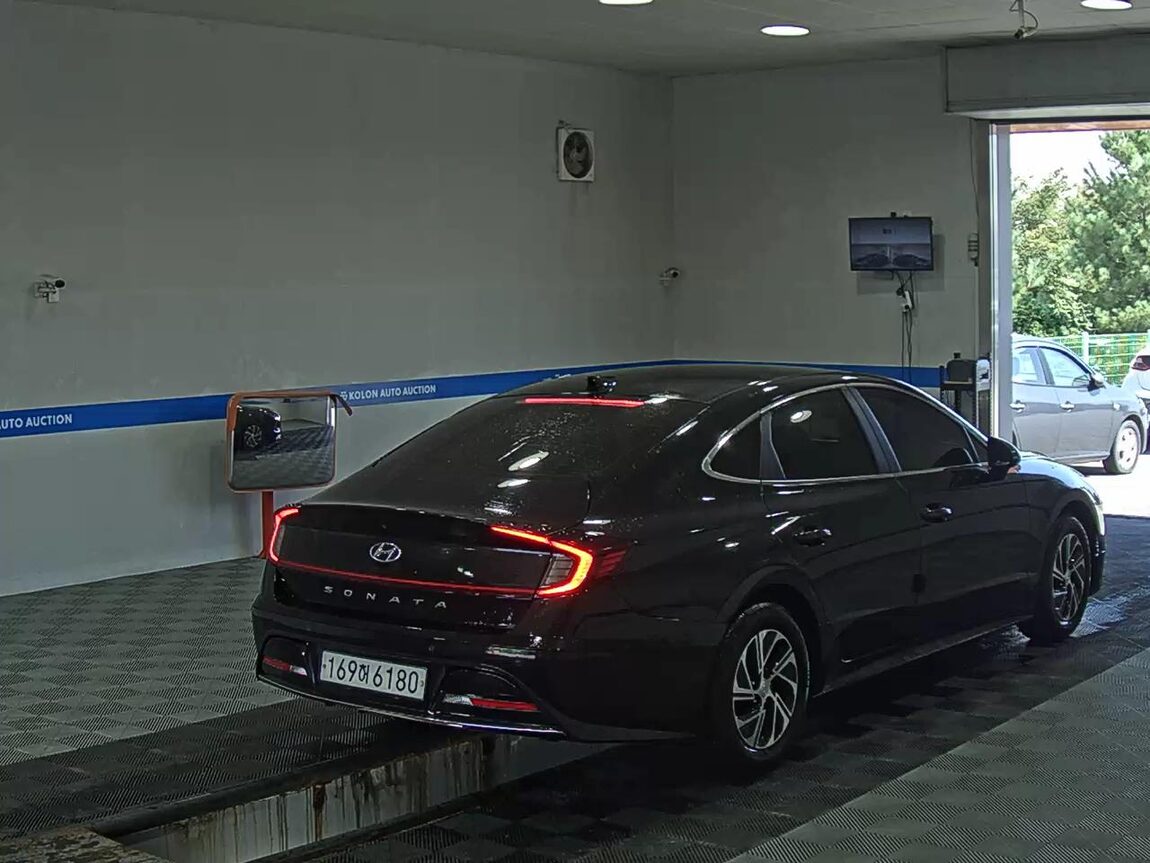HYUNDAI SONATA (DN8) HYBRID 2.0 HEV MODERN 2022 - zdjęcie 5