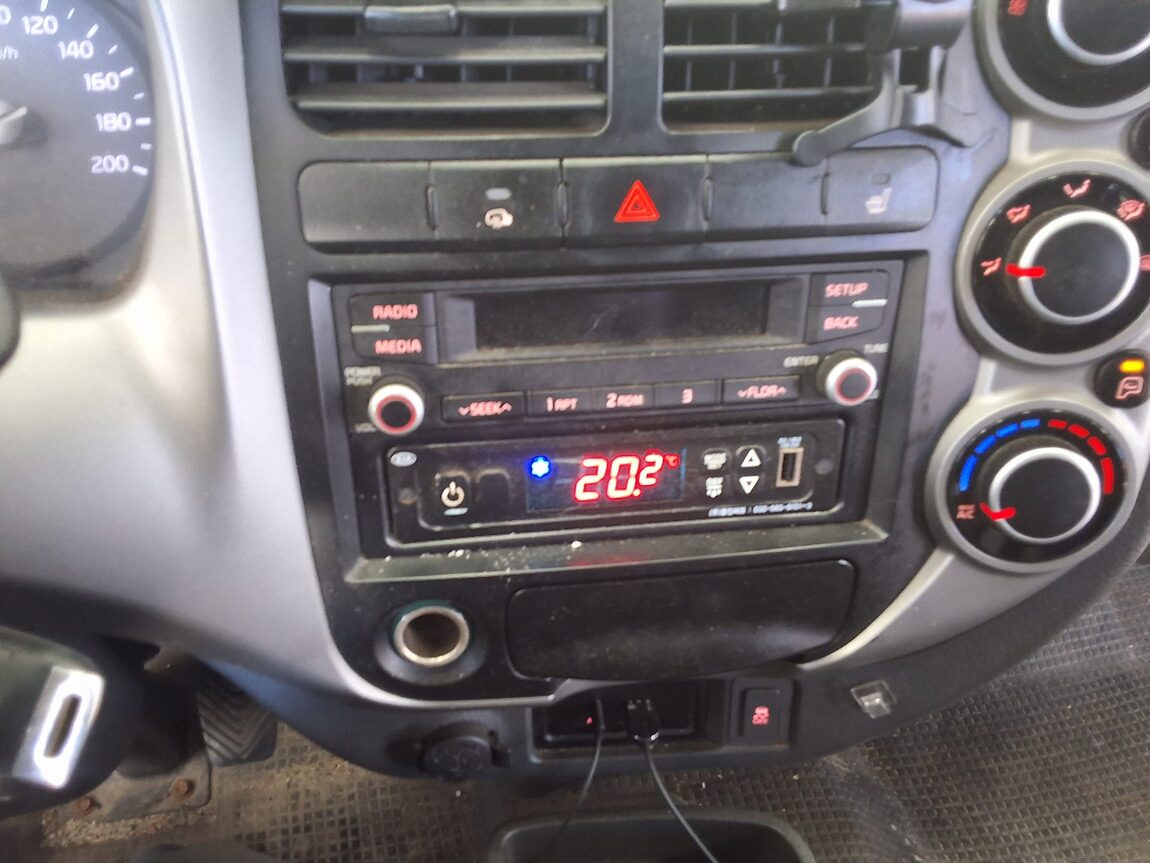 KIA BONGO III CARGO FREEZER BOX TRUCK 1 TON KING CAB 2019 - zdjęcie 17