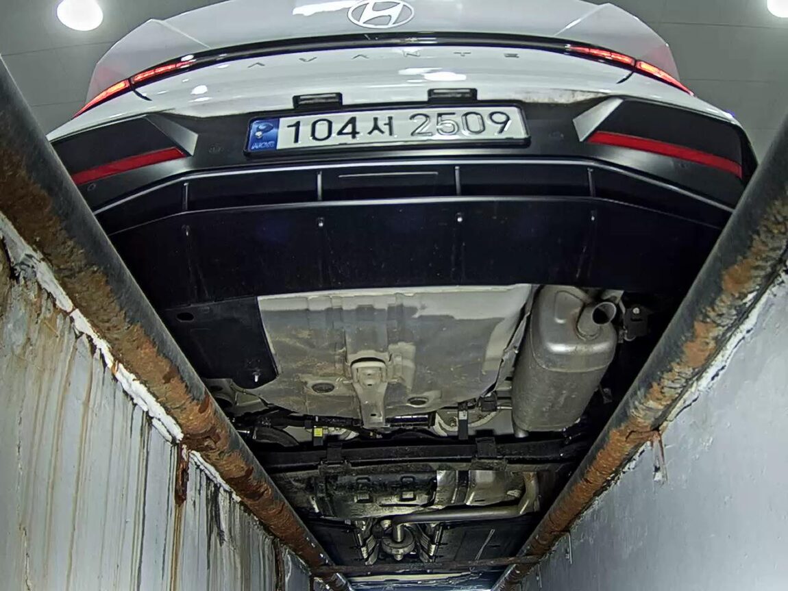 HYUNDAI THE NEW AVANTE (CN7) GASOLINE 1.6 INSPIRATION 2024 - zdjęcie 8