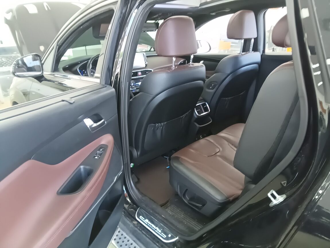 HYUNDAI SANTA FE (TM) 2.0T GDi 4WD INSPIRATION 2019 - zdjęcie 12