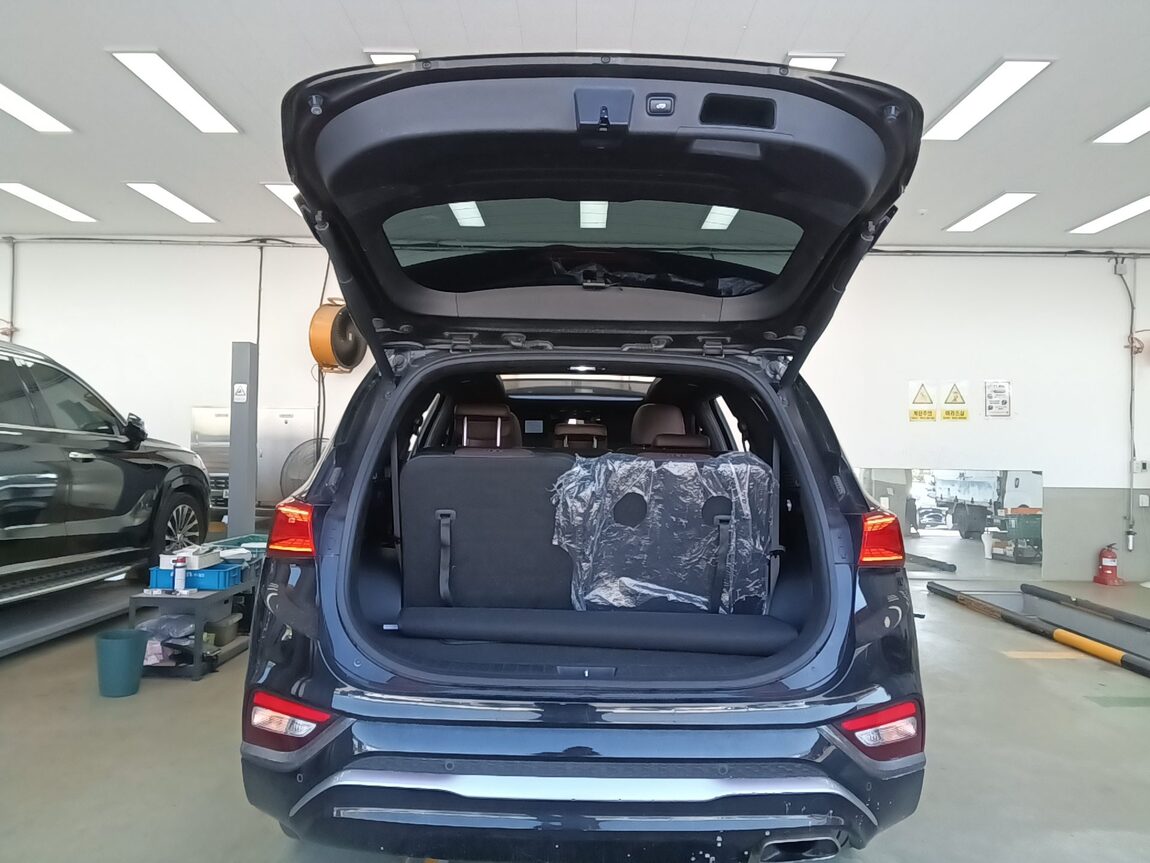 HYUNDAI SANTA FE (TM) 2.0T GDi 4WD INSPIRATION 2019 - zdjęcie 15
