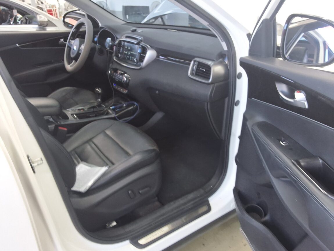 KIA ALL NEW SORENTO R2.2 2WD NOBLESSE SPECIAL 2015 - zdjęcie 15