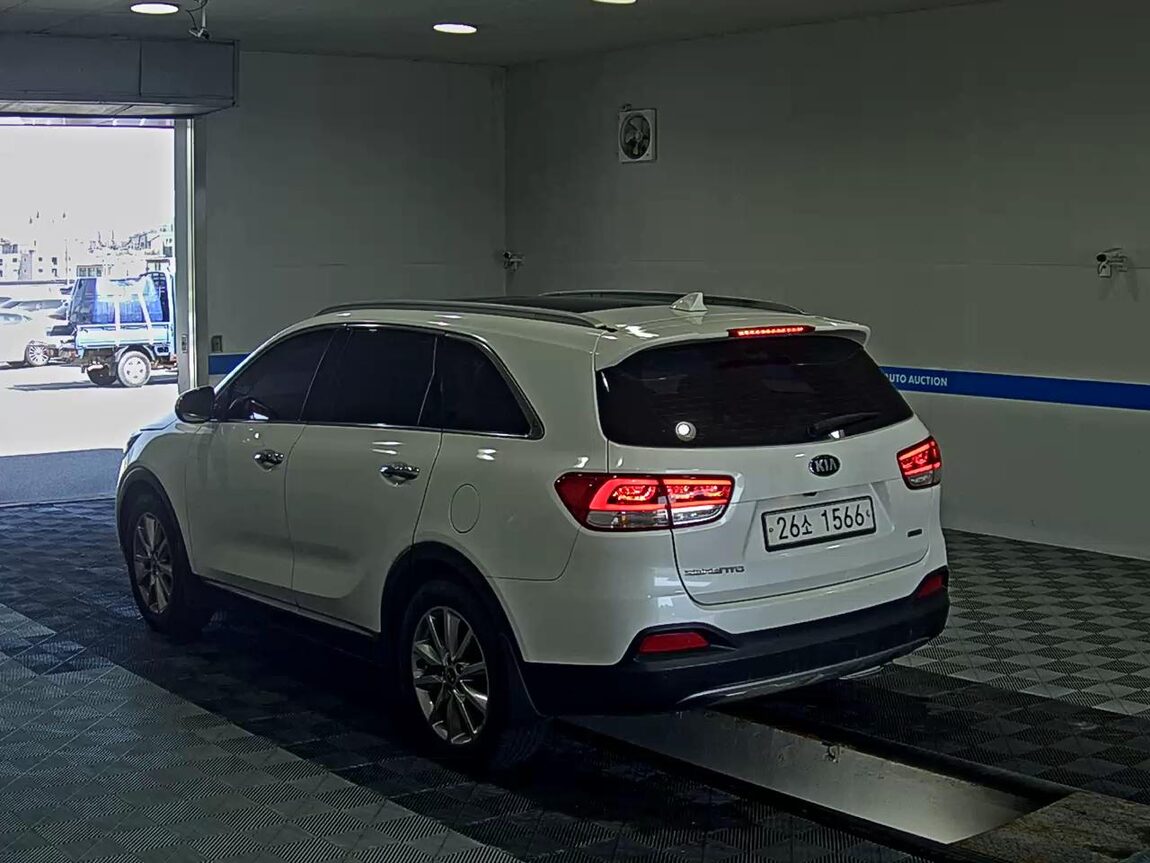 KIA ALL NEW SORENTO R2.2 2WD NOBLESSE SPECIAL 2015 - zdjęcie 6