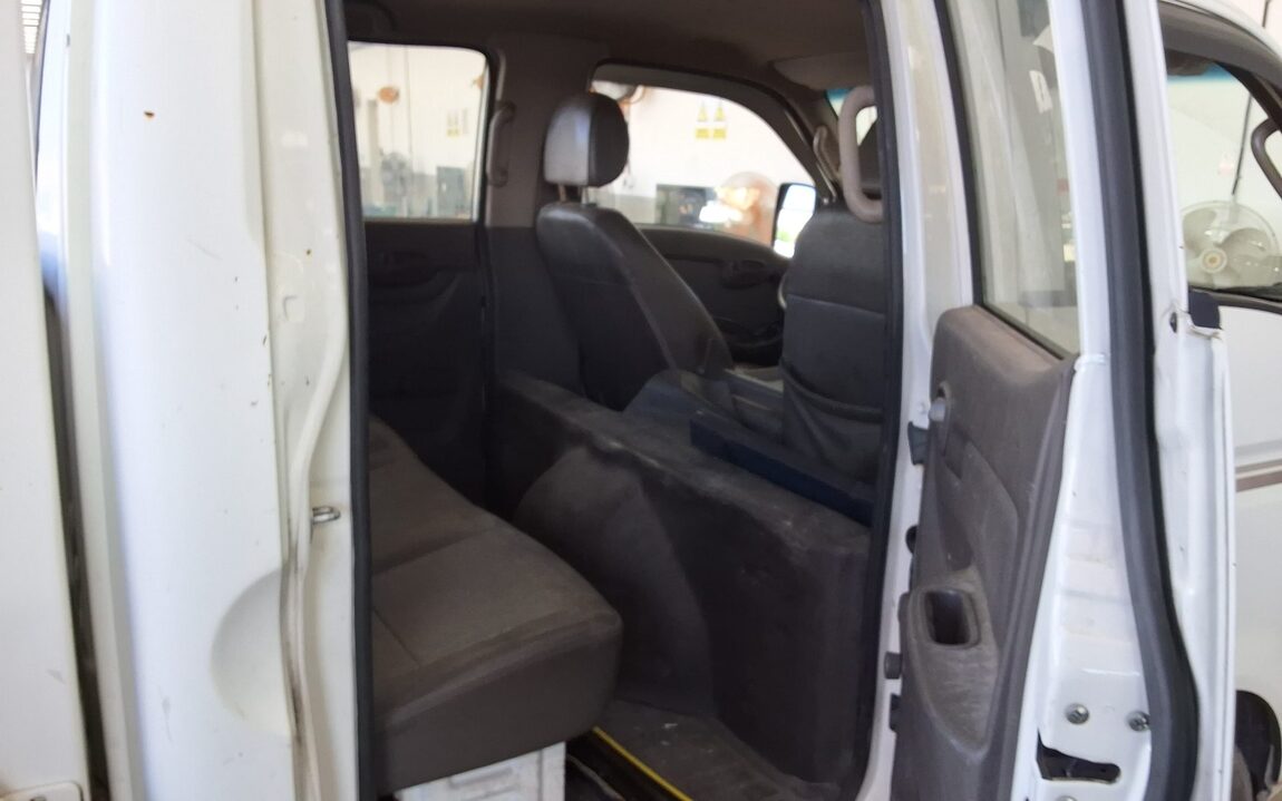 HYUNDAI PORTER II CRDi DOUBLE CAB EXTRA LONG WHEELBASE SUPER 2017 - zdjęcie 12