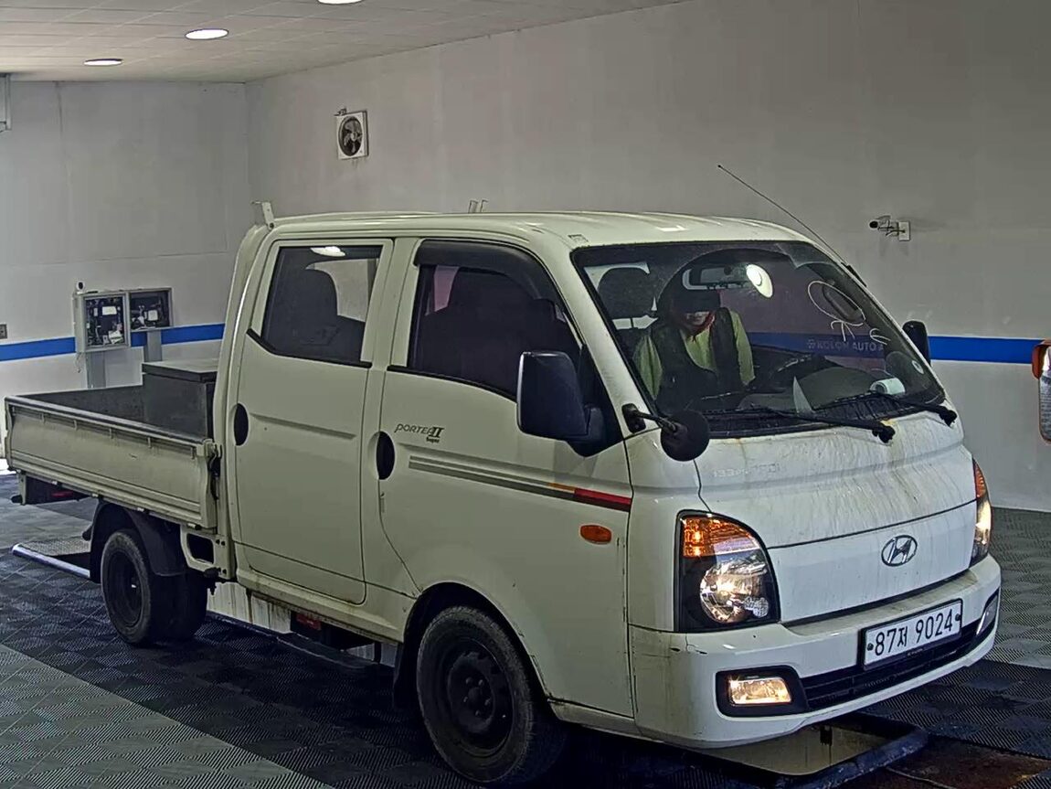 HYUNDAI PORTER II CRDi DOUBLE CAB EXTRA LONG WHEELBASE SUPER 2017 - zdjęcie 3