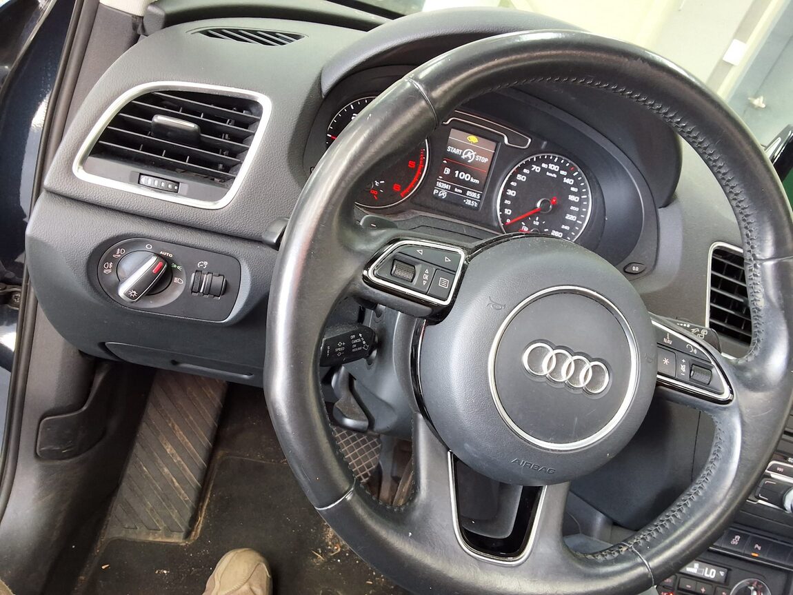 AUDI Q3 35 TDI QUATTRO DYNAMIC 2015 - zdjęcie 23