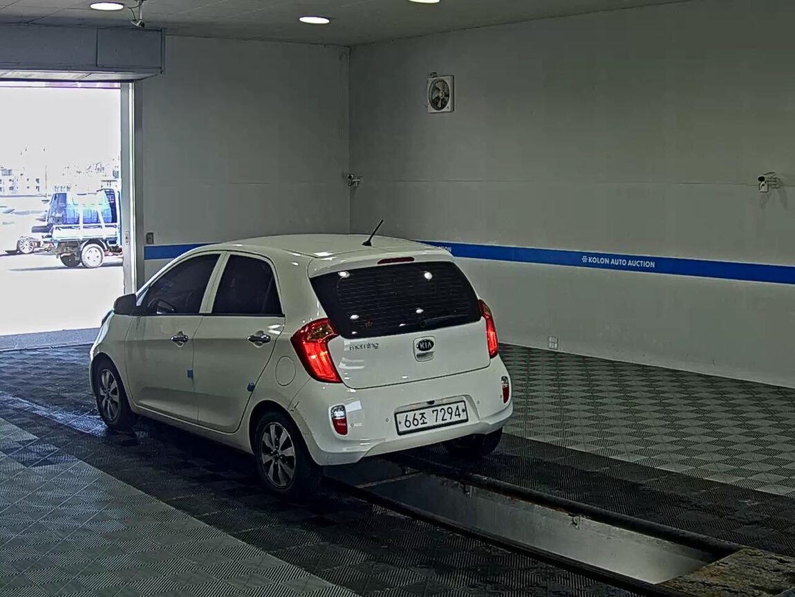 KIA ALL NEW MORNING GASOLINE DELUXE SPECIAL 2013 - zdjęcie 6