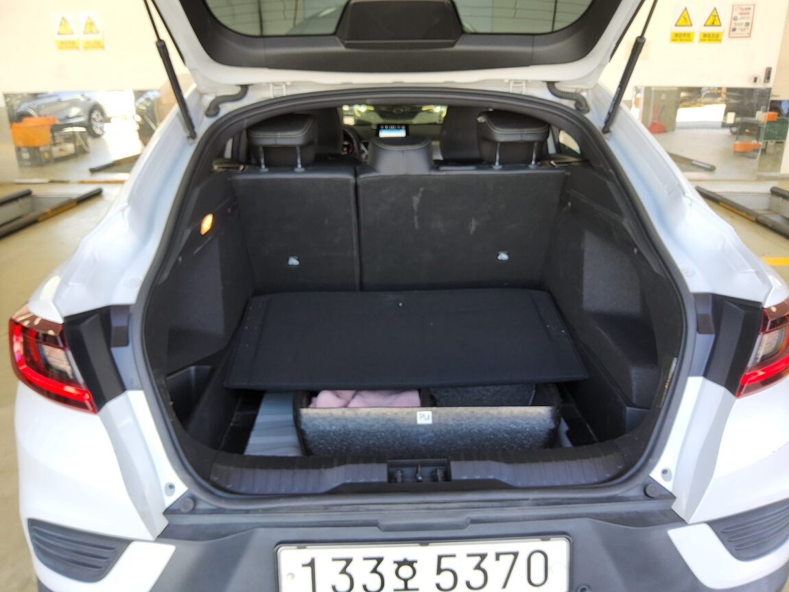 RENAULT (SAMSUNG) XM3 1.6 GTe INSPIRE 2024 - zdjęcie 15