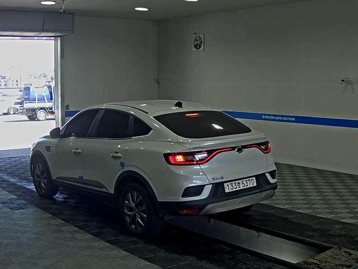 RENAULT (SAMSUNG) XM3 1.6 GTe INSPIRE 2024 - zdjęcie 6