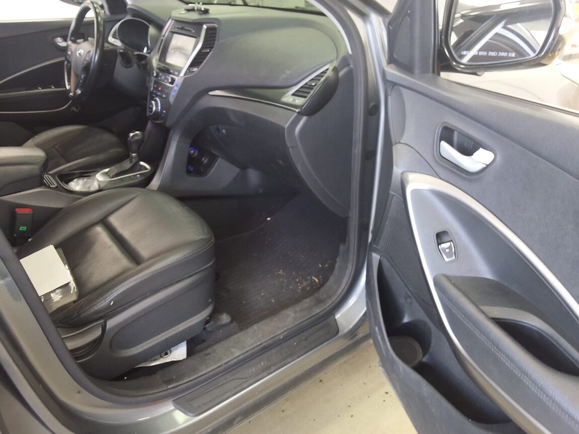 HYUNDAI SANTA FE THE PRIME DIESEL R2.0 2WD PREMIUM 2017 - zdjęcie 15