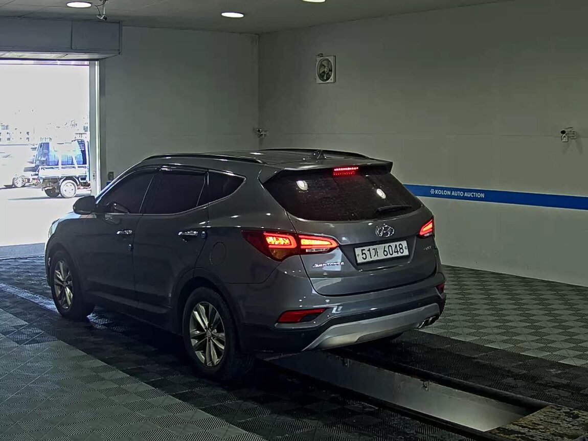 HYUNDAI SANTA FE THE PRIME DIESEL R2.0 2WD PREMIUM 2017 - zdjęcie 6