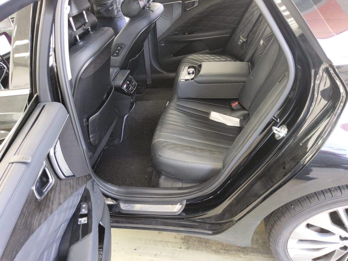 KIA K8 3.5 GDI 4WD PLATINUM 2022 - zdjęcie 12
