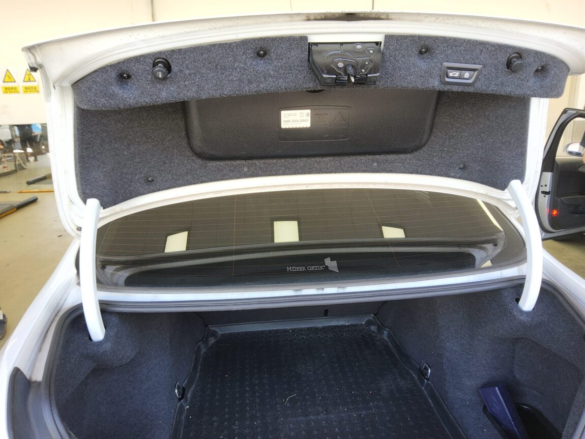 BMW 5 SERIES (6TH GEN) 528i 2014 - zdjęcie 15