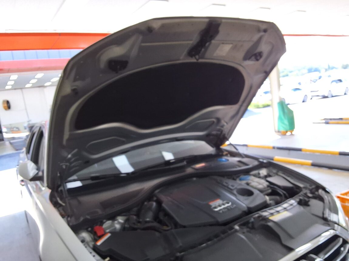 AUDI A6 (4TH GEN) 50 TDI QUATTRO PREMIUM 2016 - zdjęcie 18