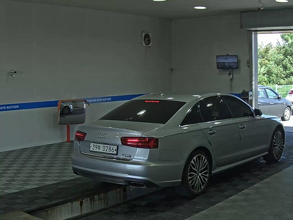 AUDI A6 (4TH GEN) 50 TDI QUATTRO PREMIUM 2016 - zdjęcie 5