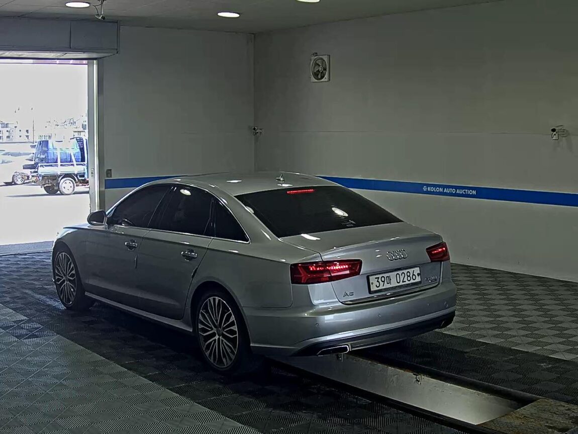 AUDI A6 (4TH GEN) 50 TDI QUATTRO PREMIUM 2016 - zdjęcie 6