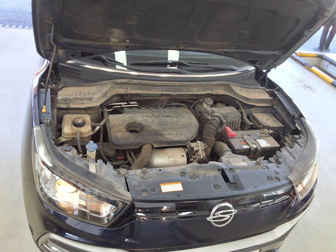KG MOBILITY (SSANGYONG) TIVOLI AIR DIESEL 2WD AX 2018 - zdjęcie 18