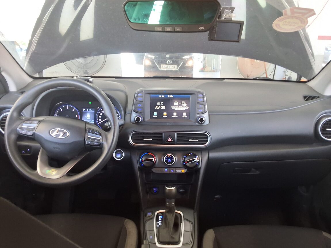 HYUNDAI KONA 1.6 DIESEL 2WD SMART 2020 - zdjęcie 12