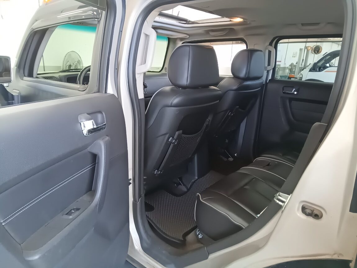 HUMMER H3 3.5 2006 - zdjęcie 12