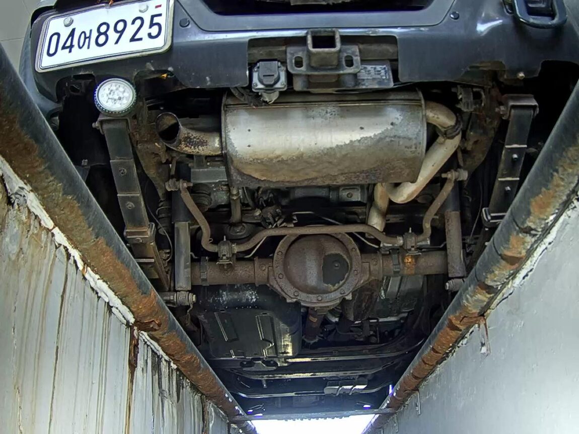 HUMMER H3 3.5 2006 - zdjęcie 8
