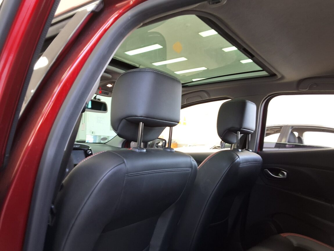 RENAULT (SAMSUNG) CLIO 1.5 DIESEL INTENSE PANORAMIC 2019 - zdjęcie 18