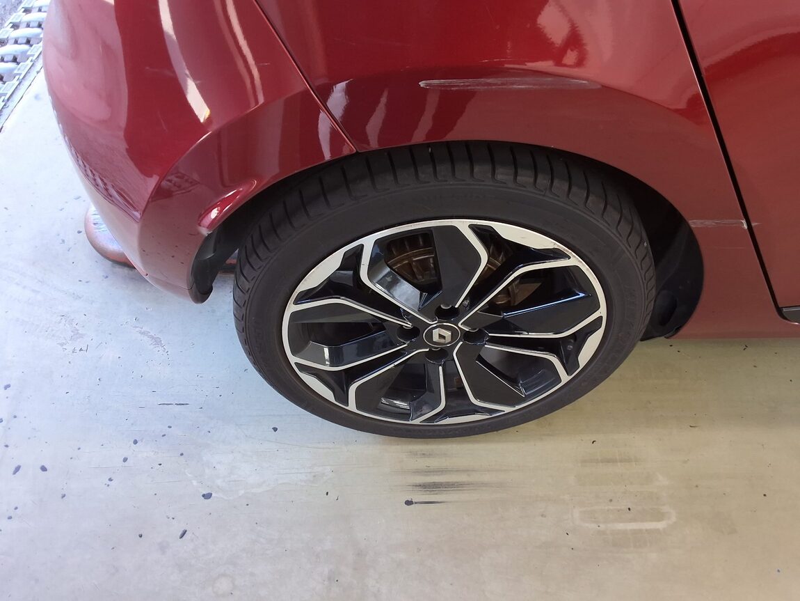 RENAULT (SAMSUNG) CLIO 1.5 DIESEL INTENSE PANORAMIC 2019 - zdjęcie 24