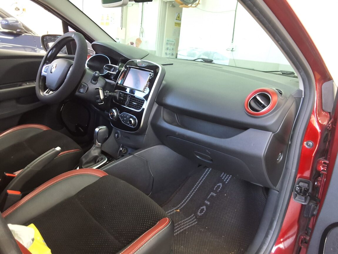 RENAULT (SAMSUNG) CLIO 1.5 DIESEL INTENSE PANORAMIC 2019 - zdjęcie 14