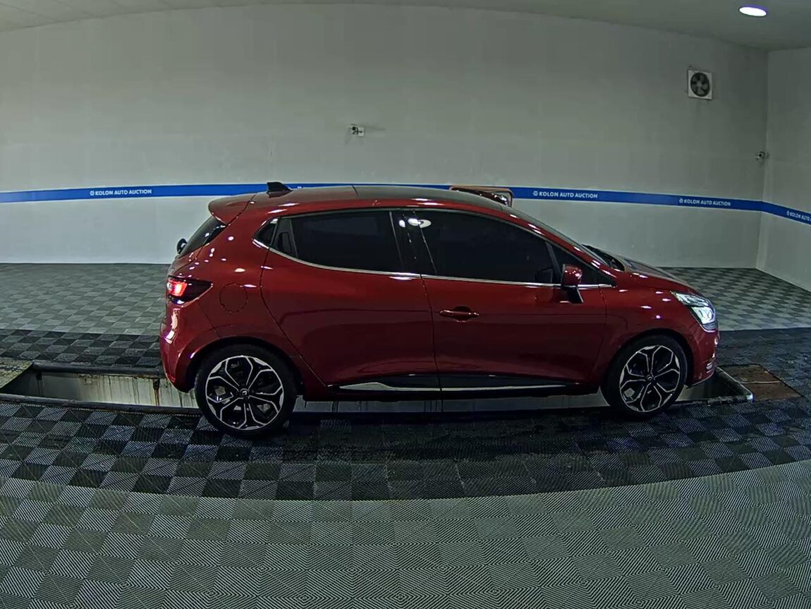 RENAULT (SAMSUNG) CLIO 1.5 DIESEL INTENSE PANORAMIC 2019 - zdjęcie 4