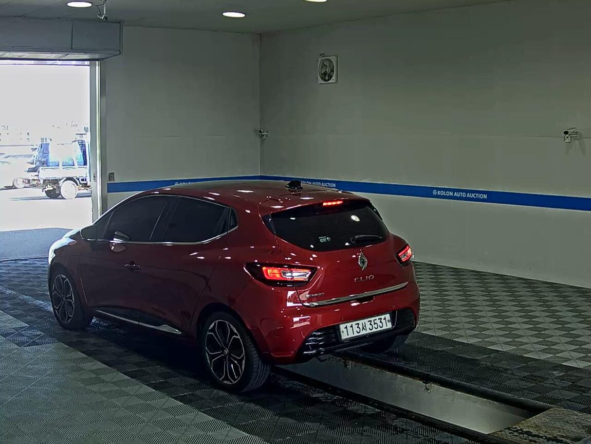 RENAULT (SAMSUNG) CLIO 1.5 DIESEL INTENSE PANORAMIC 2019 - zdjęcie 6