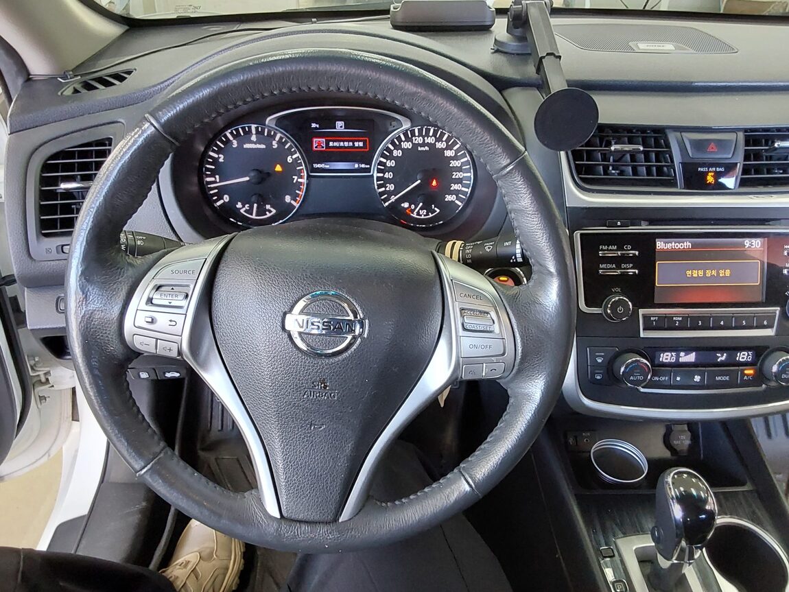NISSAN ALTIMA (2ND GEN) 2017 - zdjęcie 17